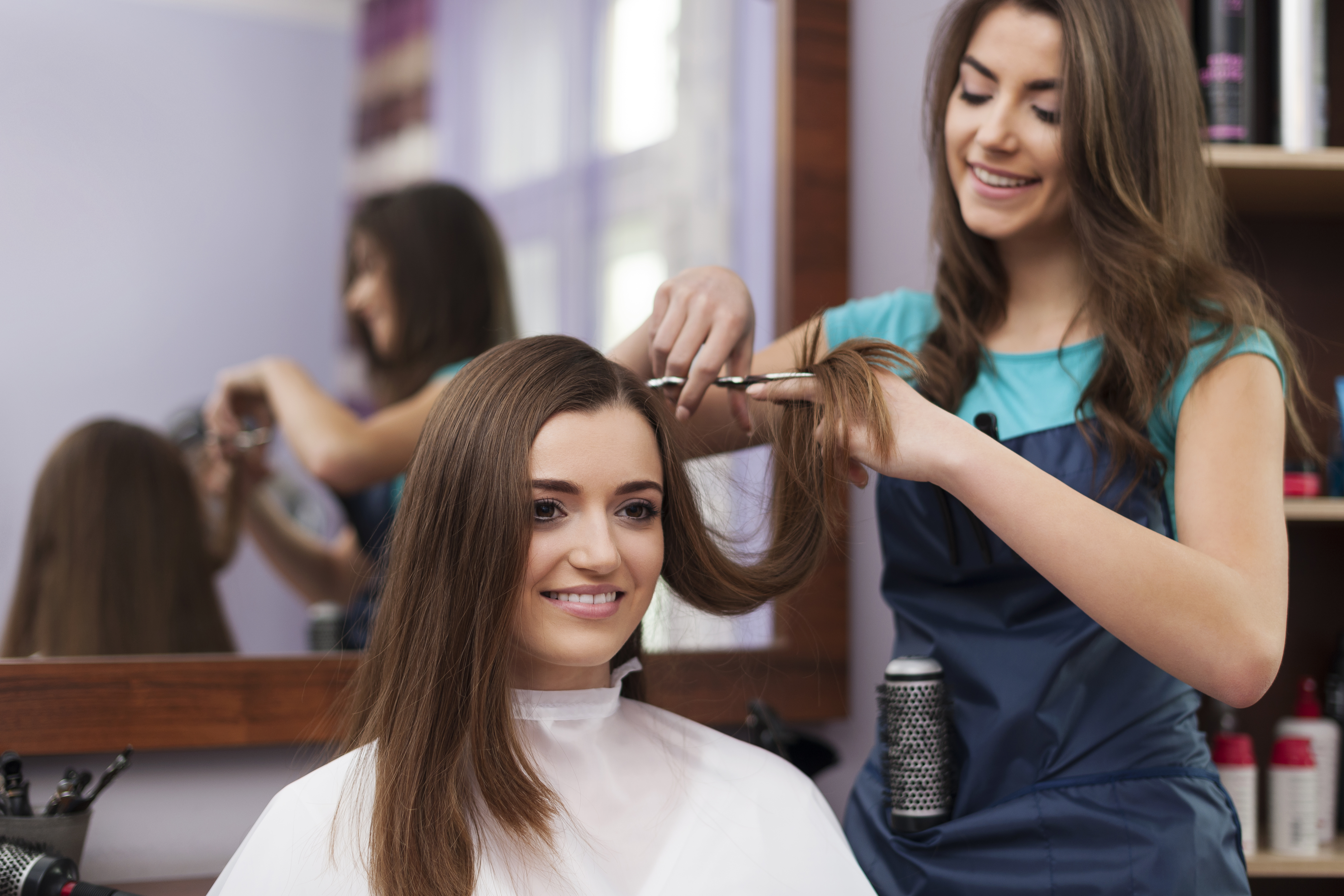 Best Hair Cutting Services In Hyderabad For Women In Madhapur